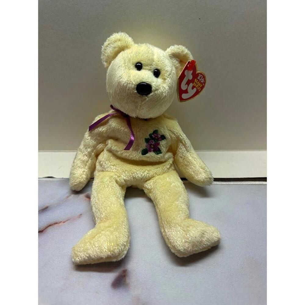 Mother Beanie Baby - Celebrate Mom with Cuddly Love!